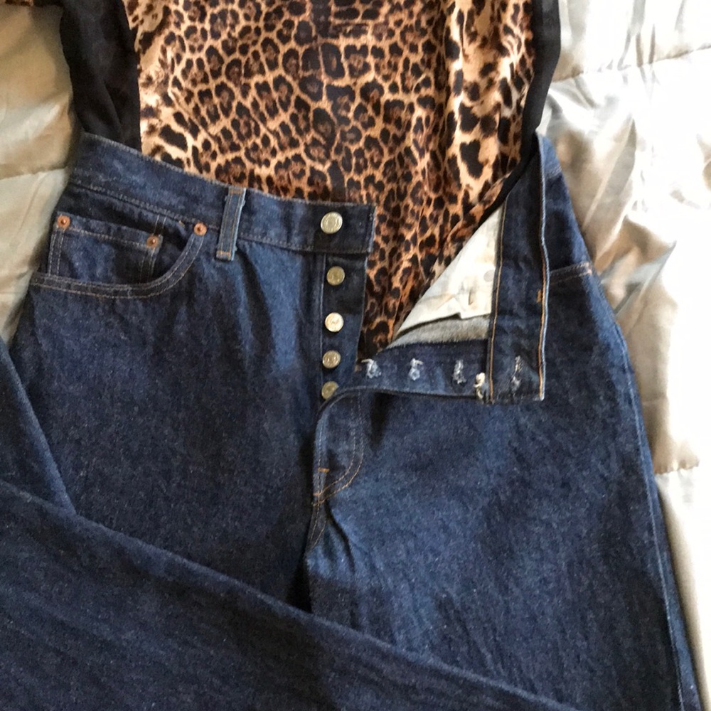 High waisted Levi button fly jeans
